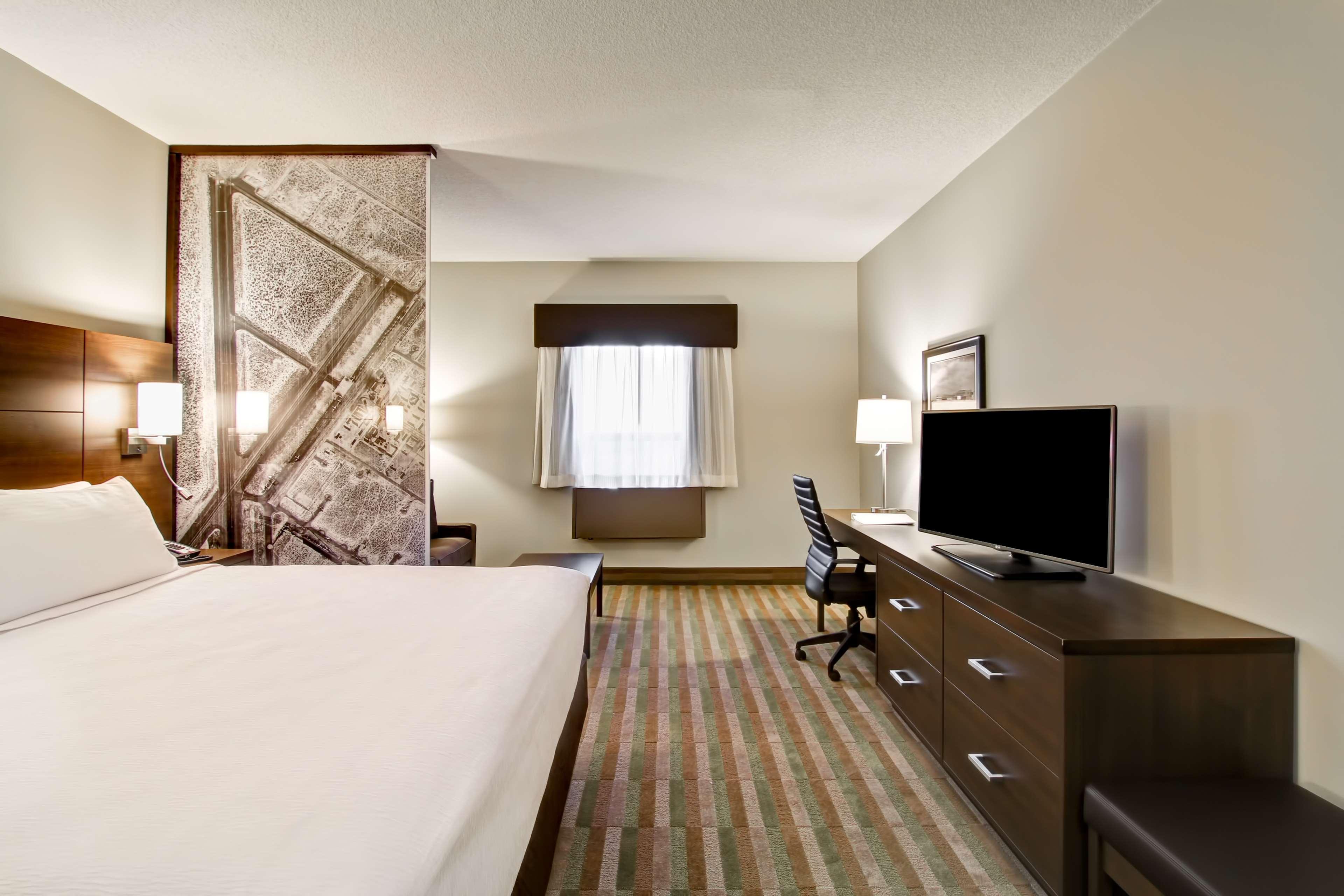 Best Western London Airport Inn & Suites Zewnętrze zdjęcie