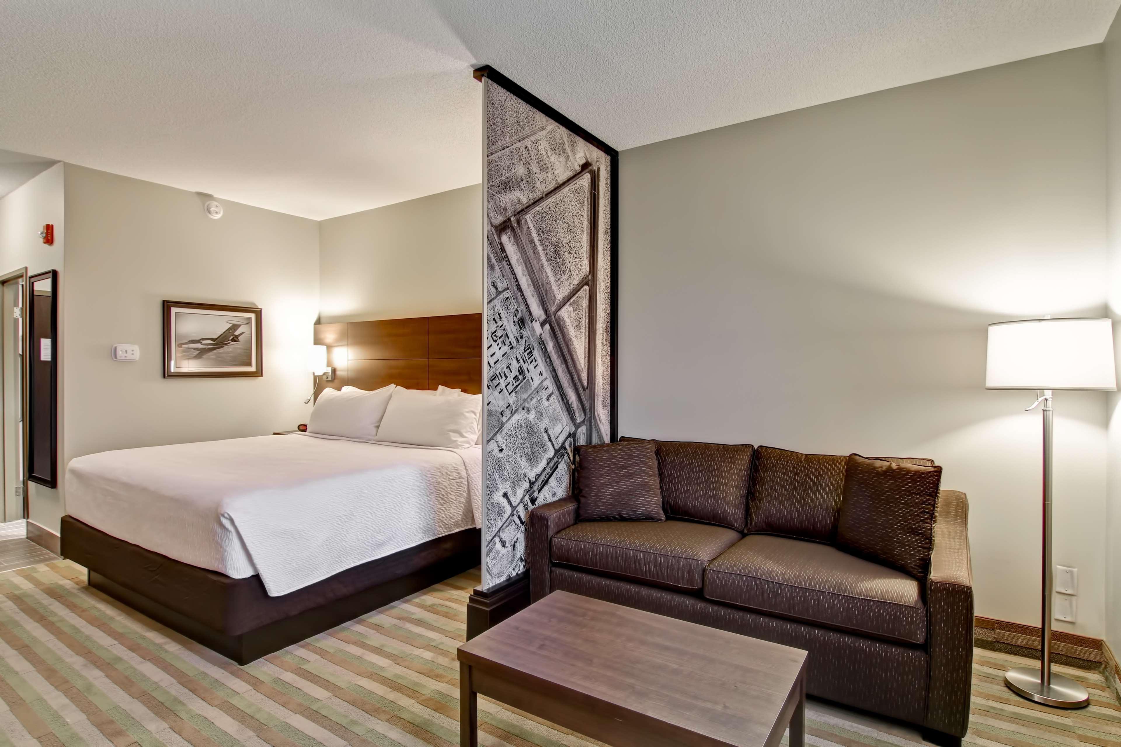 Best Western London Airport Inn & Suites Zewnętrze zdjęcie