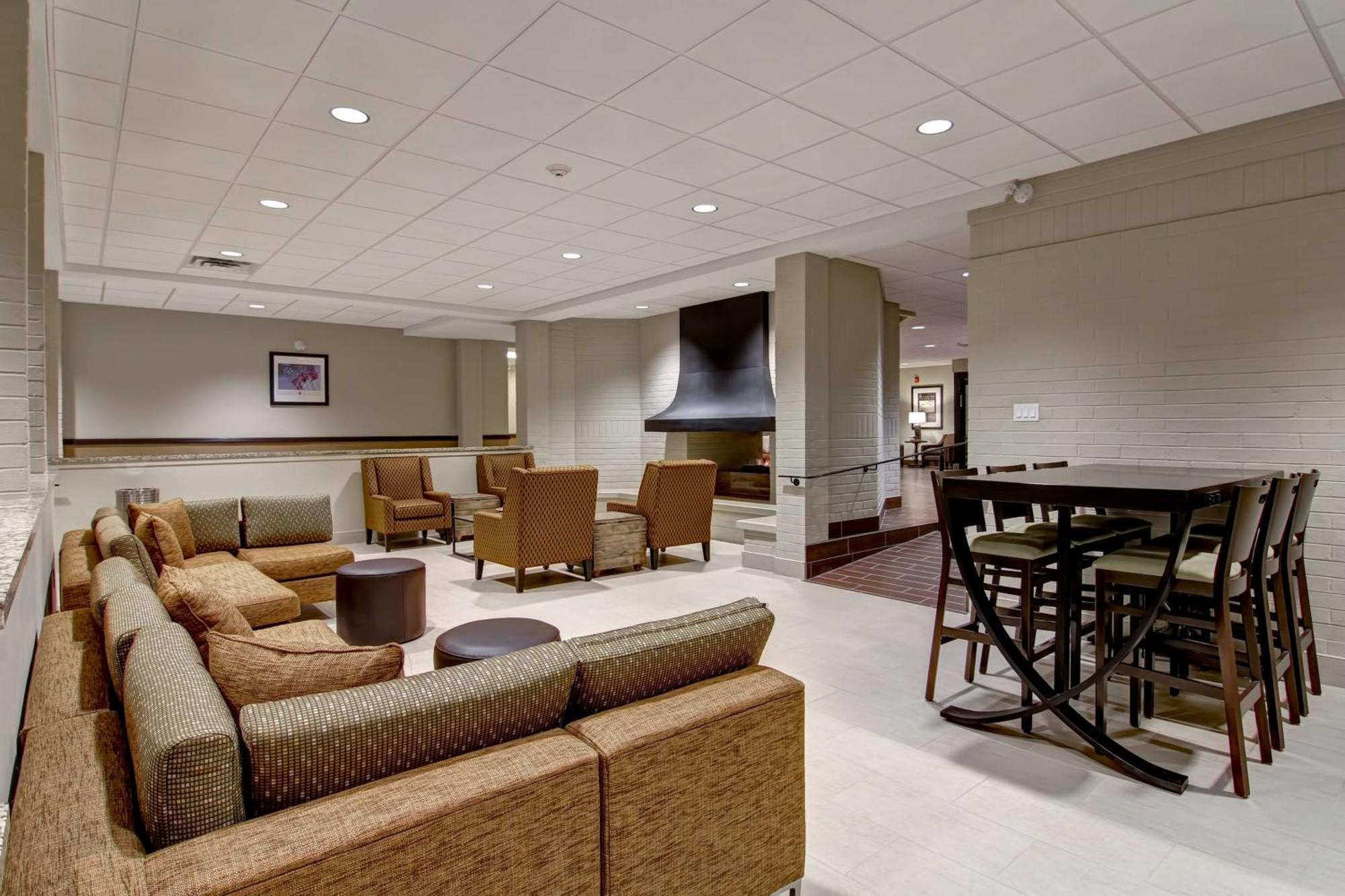 Best Western London Airport Inn & Suites Zewnętrze zdjęcie