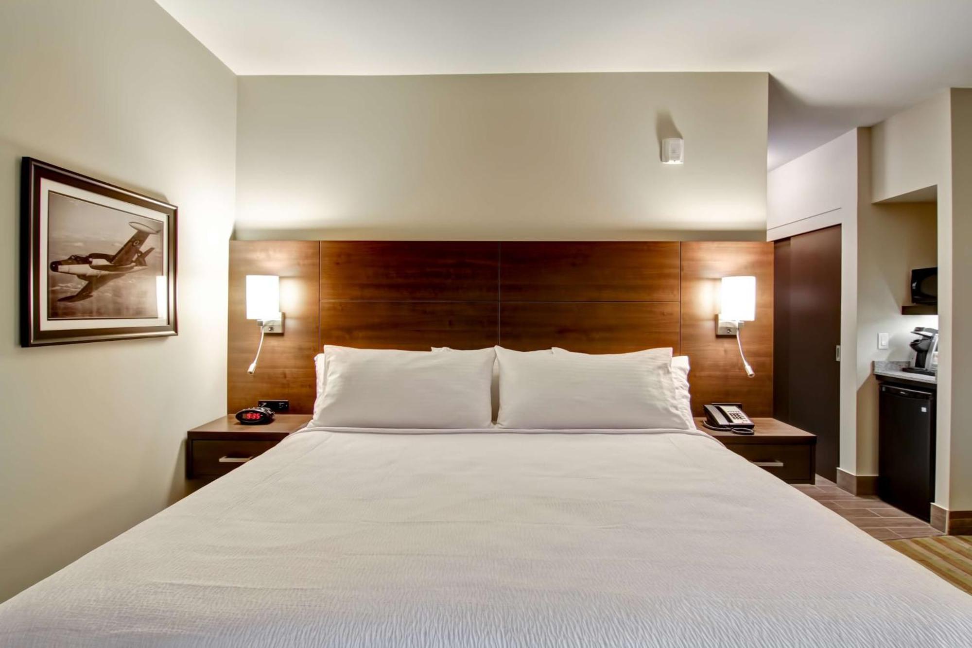 Best Western London Airport Inn & Suites Zewnętrze zdjęcie