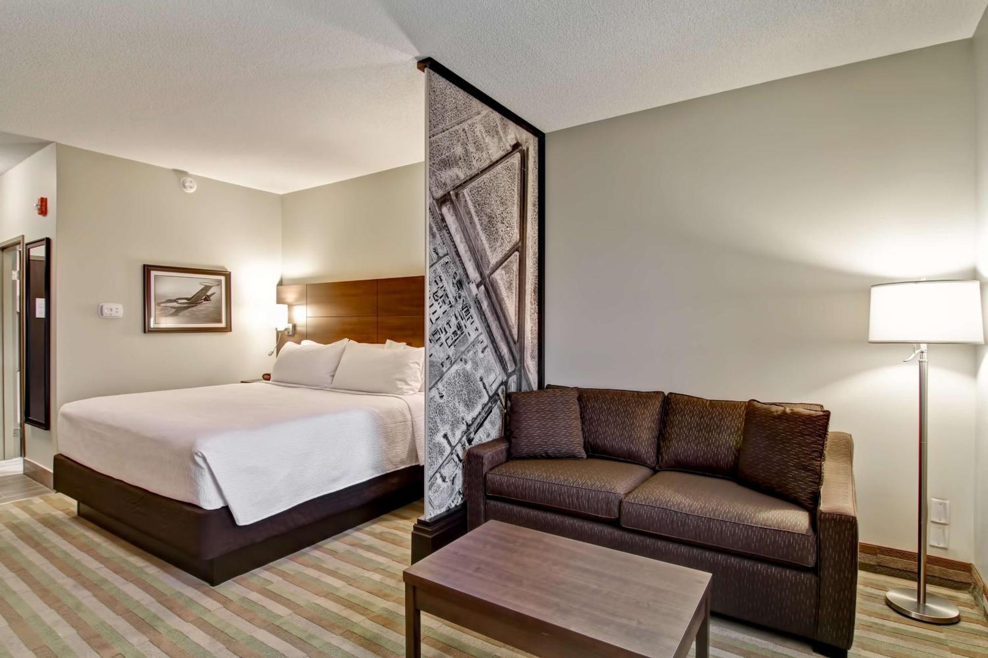 Best Western London Airport Inn & Suites Zewnętrze zdjęcie