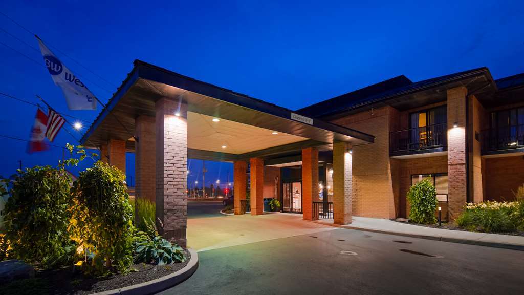 Best Western London Airport Inn & Suites Zewnętrze zdjęcie